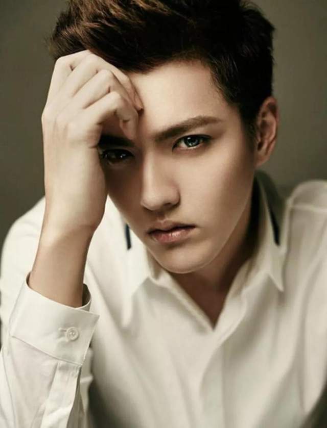 綦美合|綦美合被曝成王一博老板，两人绯闻再添新料，吴亦凡也被波及