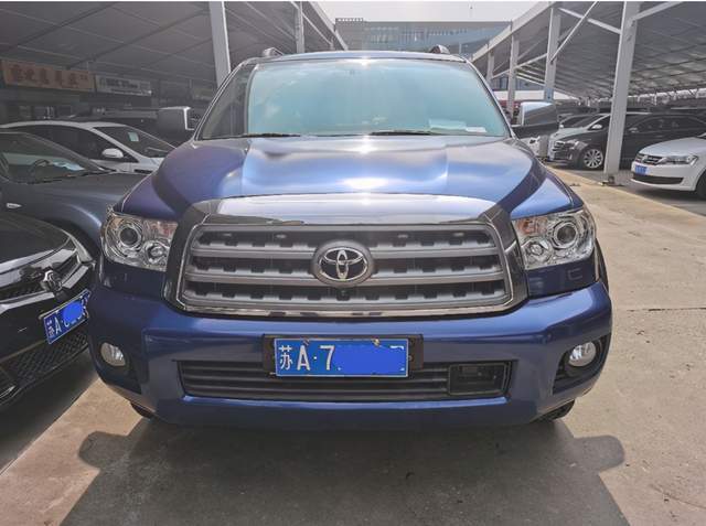 车行花35万收辆丰田红杉 万公里 验完车后老板嘴角开始上扬 腾讯新闻