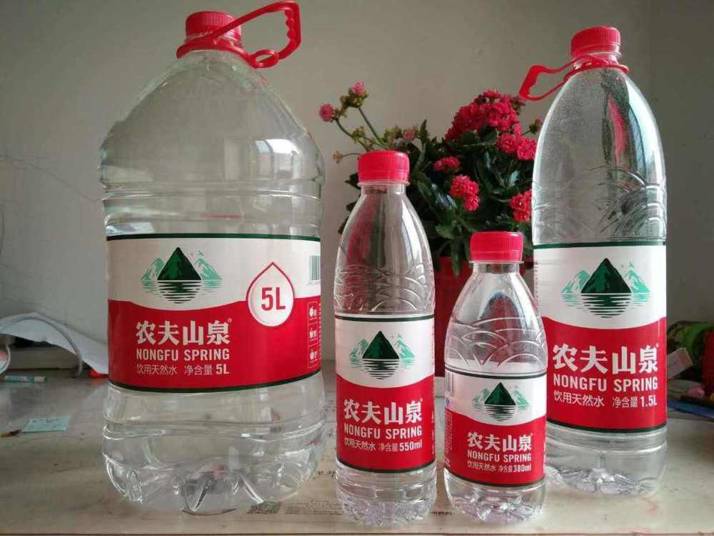 买了大桶的矿泉水,把瓶子留好了,能有不少妙用