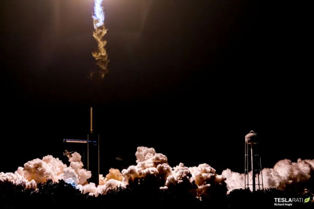 spacex|SpaceX蓄势两场好戏：有望演绎10小时双连发