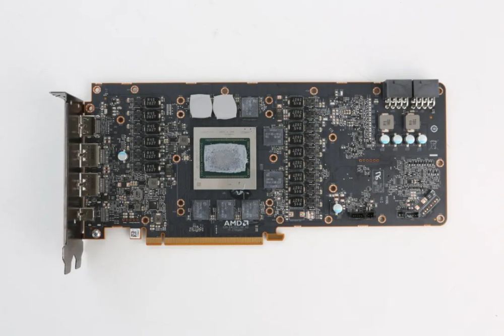 高端显卡市场争夺战打响amdradeonrx6800xtrx6800显卡首发评测