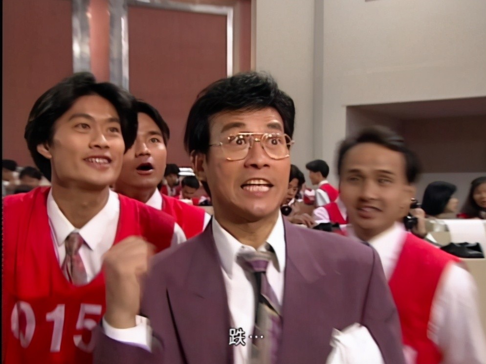 万梓良拒绝成就郑少秋,撮合刘青云郭蔼明,蓝洁瑛为何抗拒丁蟹?