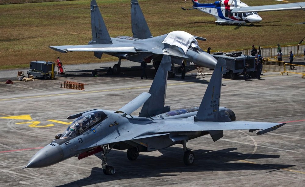 伊朗买歼10消息多次出现为何始终没买美专家无法对抗邻国空军