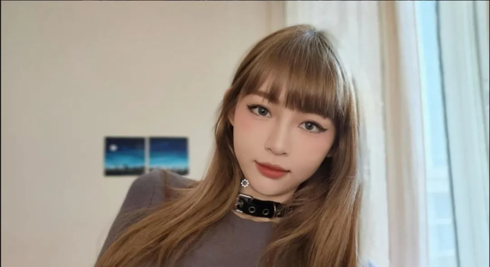 痞幼获得了一定的知名度之后就开始了和一些其他网红