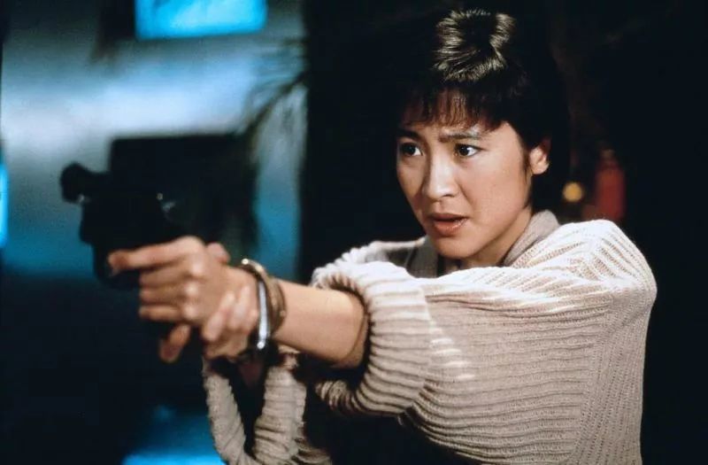 杨紫琼因为一个偶然的机会主演了《皇家师姐》系列电影