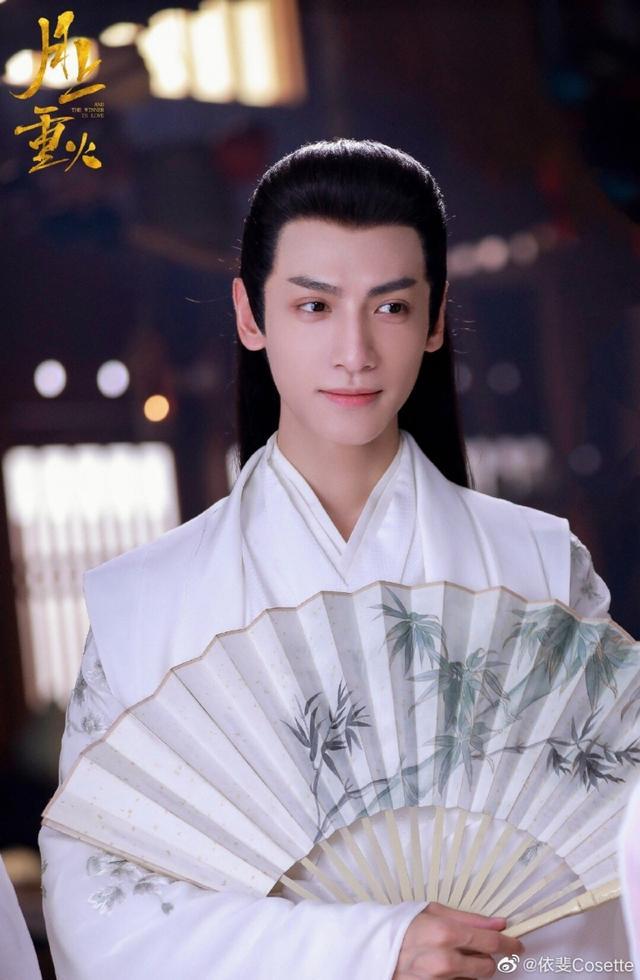 网评15位白衣古装男神 博君一肖齐上榜 这2位本年度呼声最高 腾讯新闻