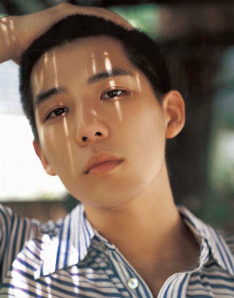 王安宇饰演顾飞