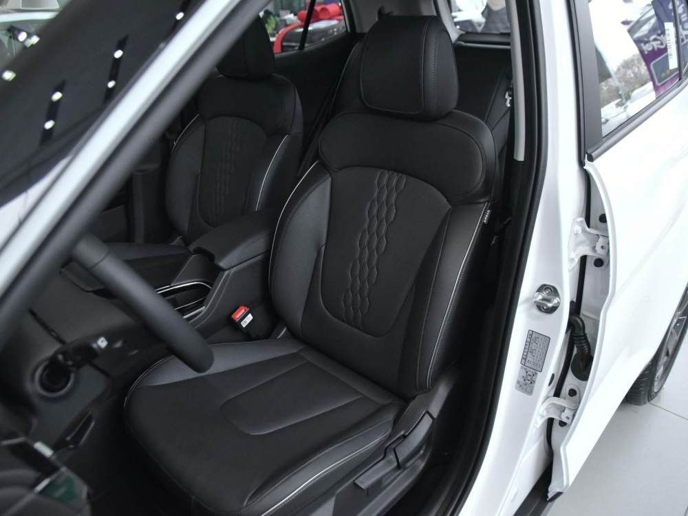 年轻人的首选小哥带你看北京现代ix25