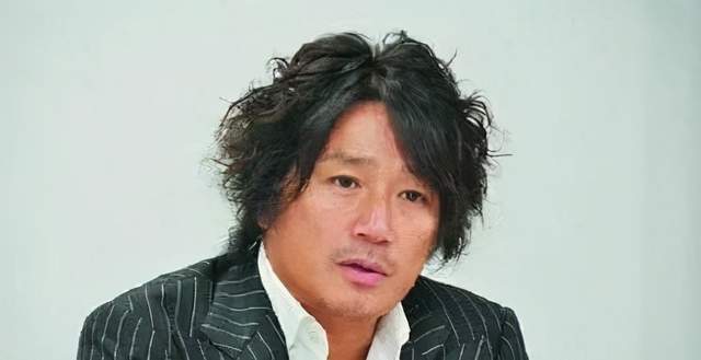 很多网友认识近藤真彦,除了他是"日本第一渣男"之外,还有他的才华横溢