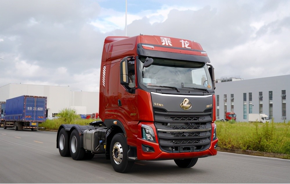 赚钱盈利最擅长乘龙h7轻奢版牵引车创富升级高调归来