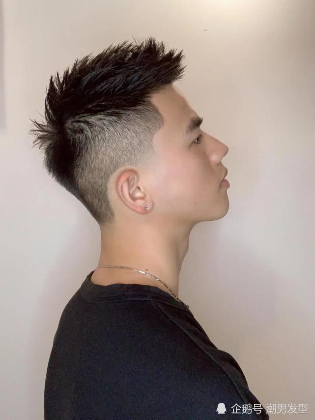 年底了男发别瞎剪,试试这4款"两边铲"发型,剪完帅气又有型!