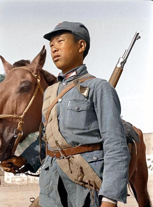 道姑救下装哑巴的红军小战士解放后成为办事干练的乡长