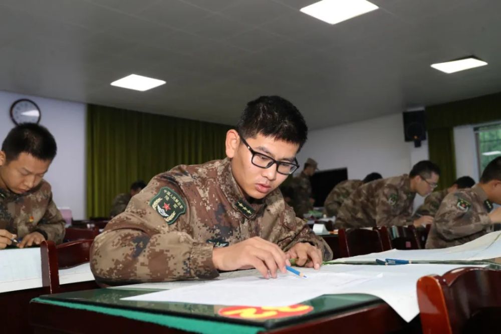 第72集团军40余名参谋尖子开训