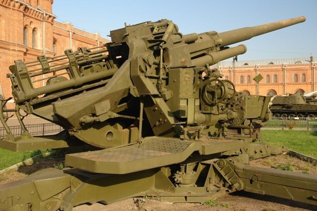 苏联ks30型130毫米防空炮用二战德国技术研发