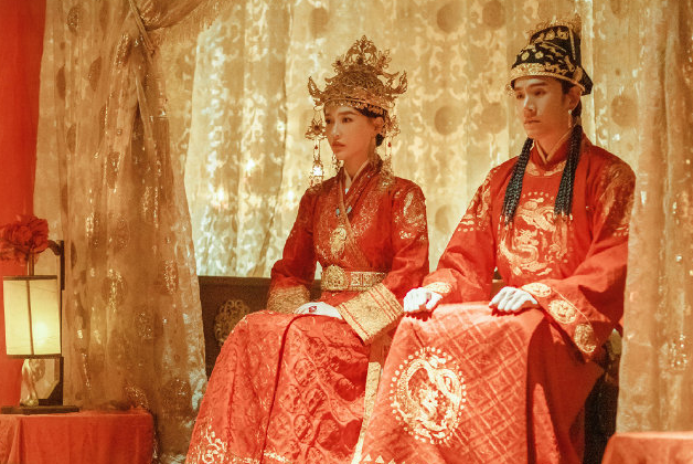 第四名:《燕云台》先来看看排在第五名的《从结婚开始恋爱》,该剧是由