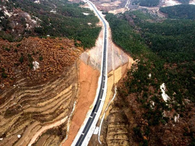 莱荣高铁开始主体施工威海西部环山路全线贯通正式通车