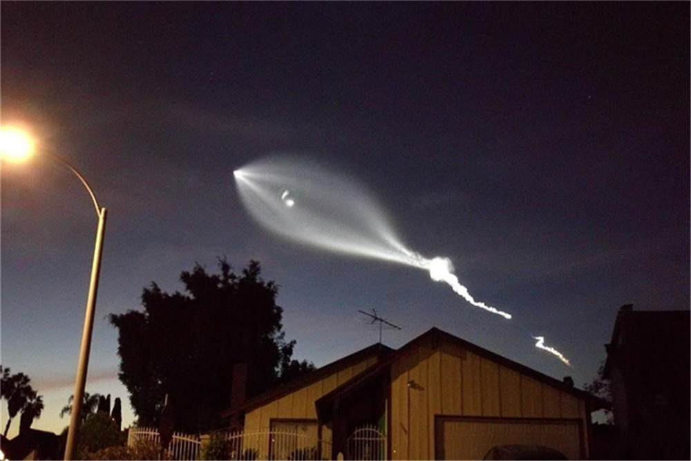 ufo会"伤人"吗?祖孙俩曾目睹不明飞行物,受的伤仍未治愈!_腾讯新闻