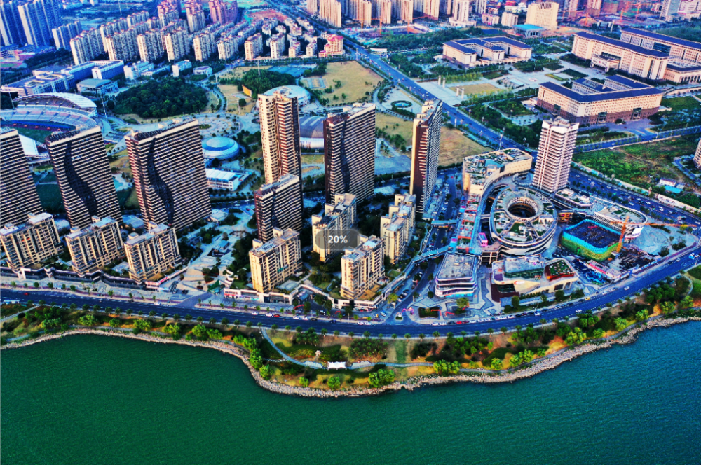 其中成功吃到螃蟹且有实力的还有中奥广场