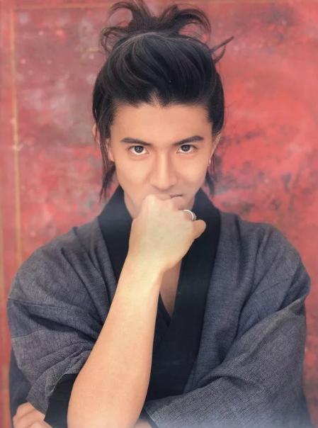 留长发好看的男明星 木村拓哉上榜 最后一个比女生还美 尹正 罗志祥 木村拓哉 颜值 金城武 男神 陈坤