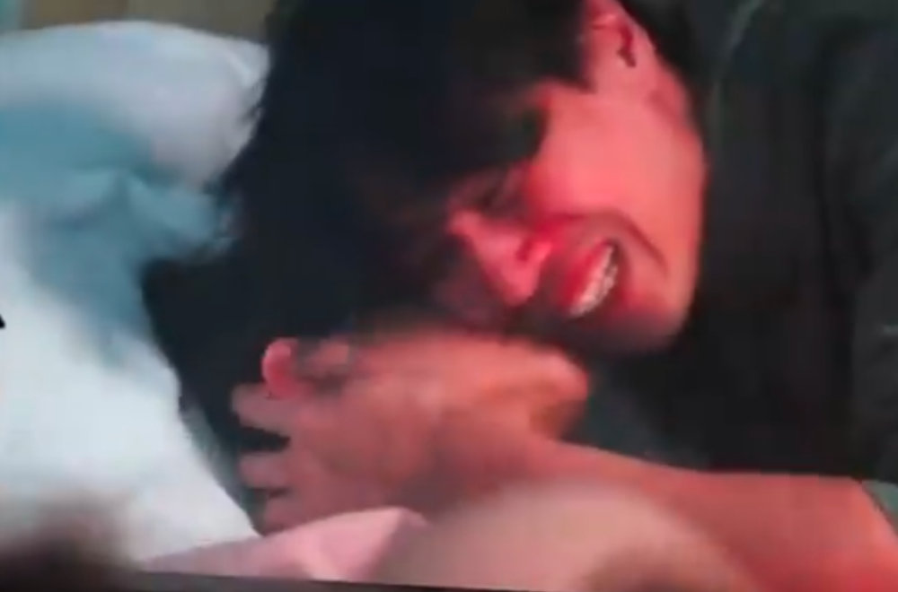 直播|Ella“直播”生娃，好“尴尬”啊！