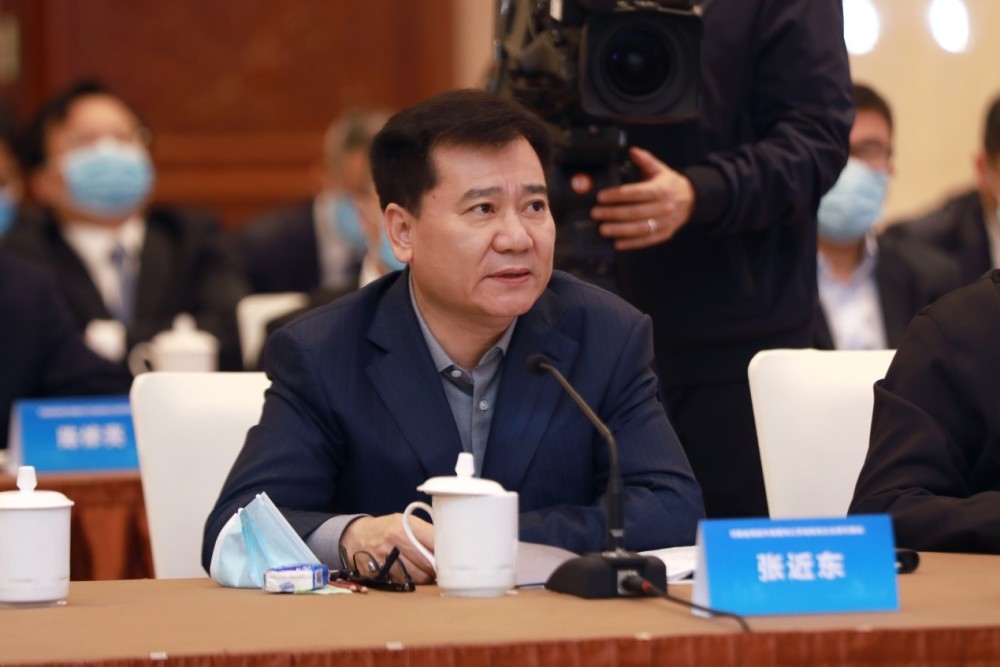 张近东:苏宁将在河南打造一批引领中部地区发展的智慧零售示范项目