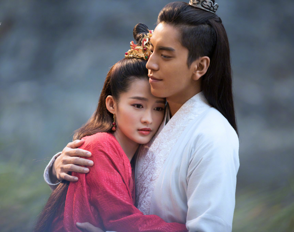 新丽|新丽磨剑三年，《狼殿下》4小时播放破4千万，谁注意肖战表现？