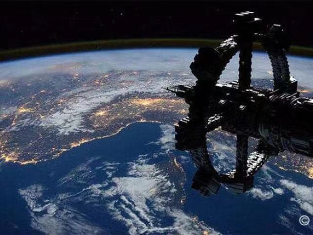 月球|全球关注疫情之际，我国月球上传来好消息，世界目光转向东方