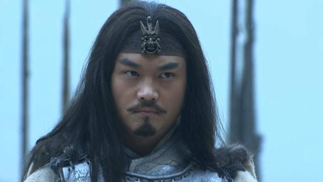 马超抛妻弃父臭名远扬刘备为何还要收降他其实是做给魏延看的