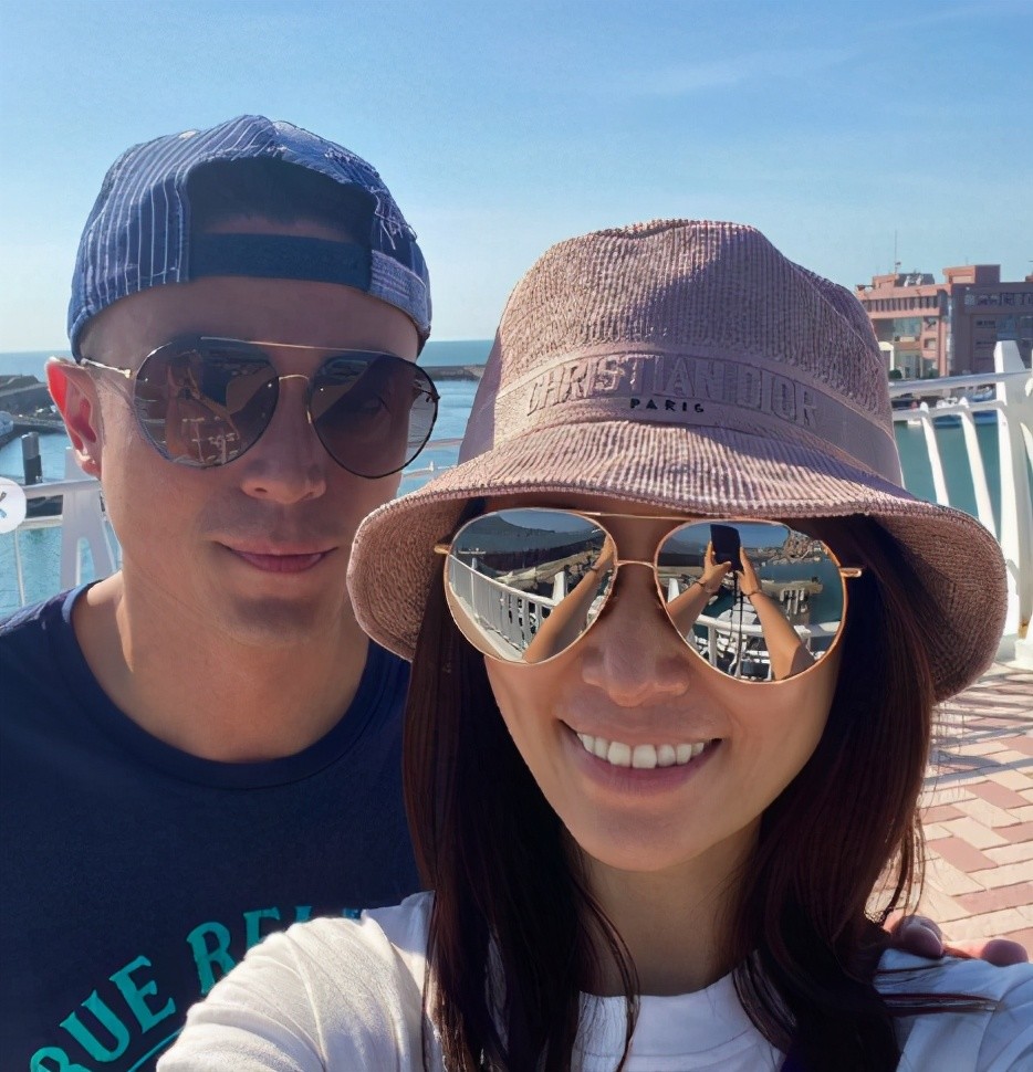 霍建华|霍建华罕秀恩爱，买大餐支持林心如事业，对妻子的爱称曝光超甜蜜