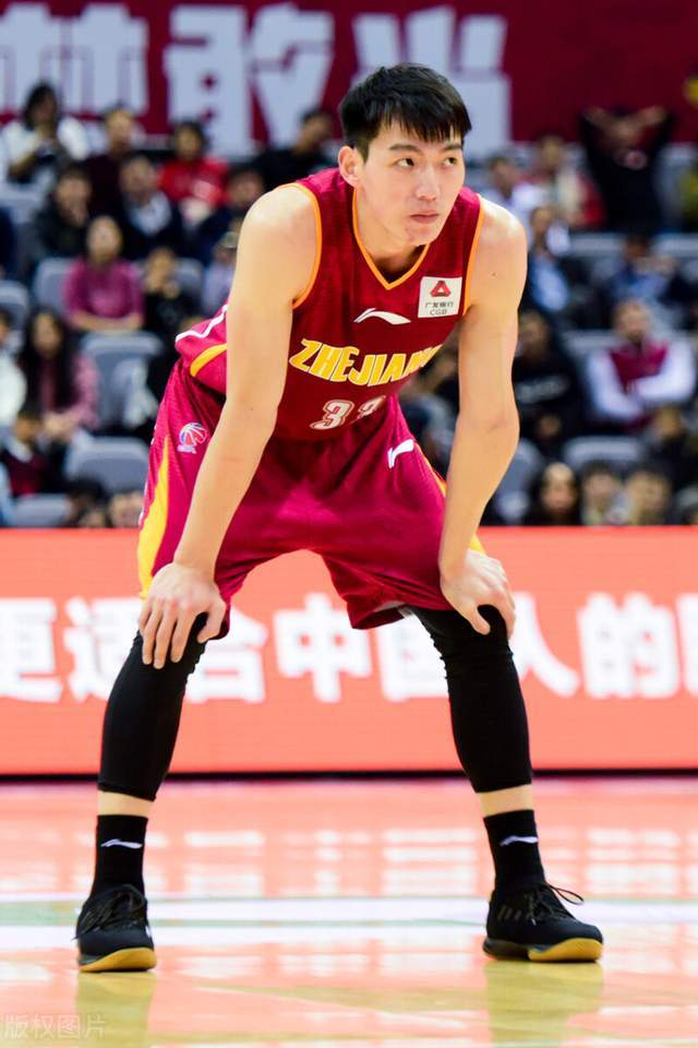 2020右后卫排名_2020-21赛季英超5大右后卫排名:00后天才入围红军神将高居(2)