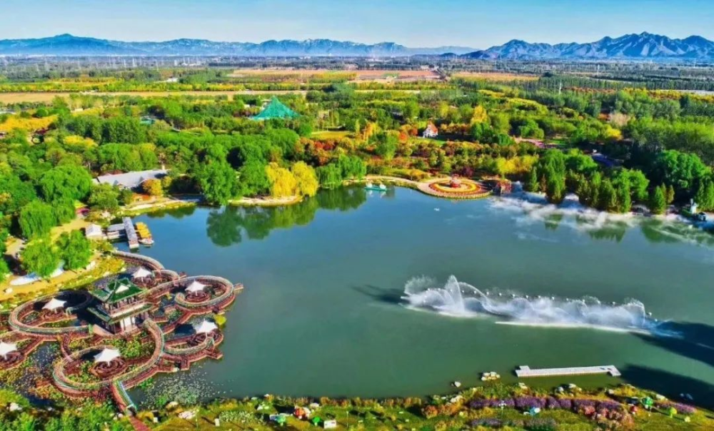 快来为顺义13家入选"2021北京网红打卡地推荐榜单"的候选单位投票吧!