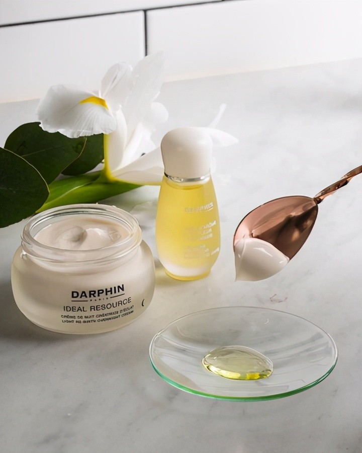 芳香精露超万能10大保养用法敷脸头皮舒压还能混搭面膜