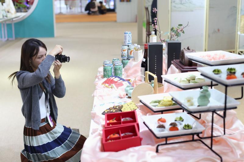 文徵明|“吃货”和文创有啥关系？上博在文博会打造“江南赏味”……