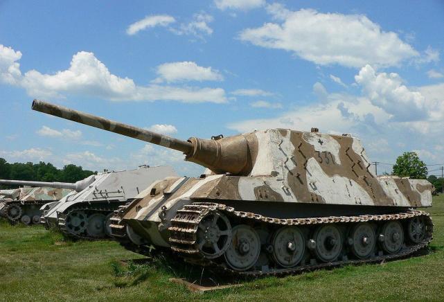二战历史上纳粹德国末日前的超强兵器之一猎虎重型坦克歼击车