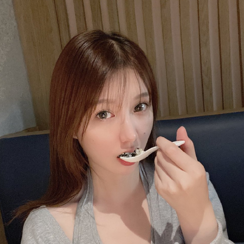 贝玲妃代打事件谁才是赢家看清露露酱的涨粉速度后网友我们都是工具人