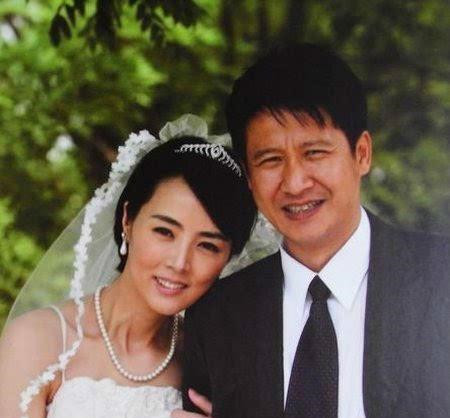 張國強因窮被前妻拋棄帶兒子北漂一舉成名二婚娶北方張曼玉