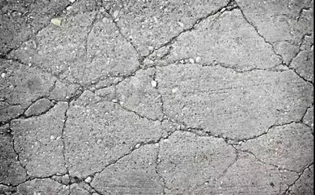 商品混凝土塑性收缩裂缝?看完再也不怕了!