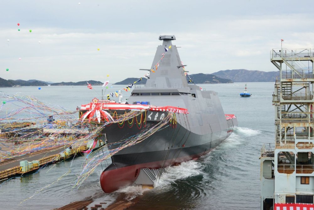 还想再现二战荣光!日本最强护卫舰完工,战争打响后可当主力舰