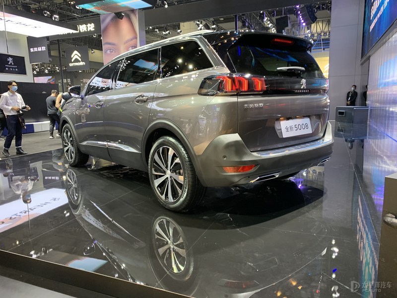 2020广州车展:新款东风标致5008亮相