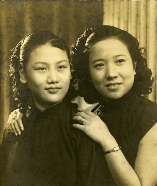 一组老照片旗袍30年代中国妇女的标准服装女子穿上很是气质