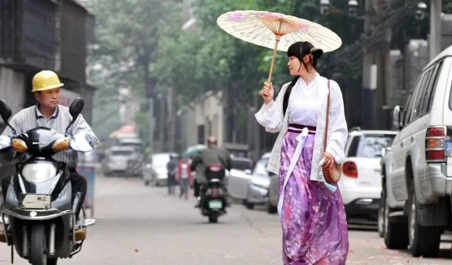 鄙视链|谁站在汉服圈鄙视链的最顶端？