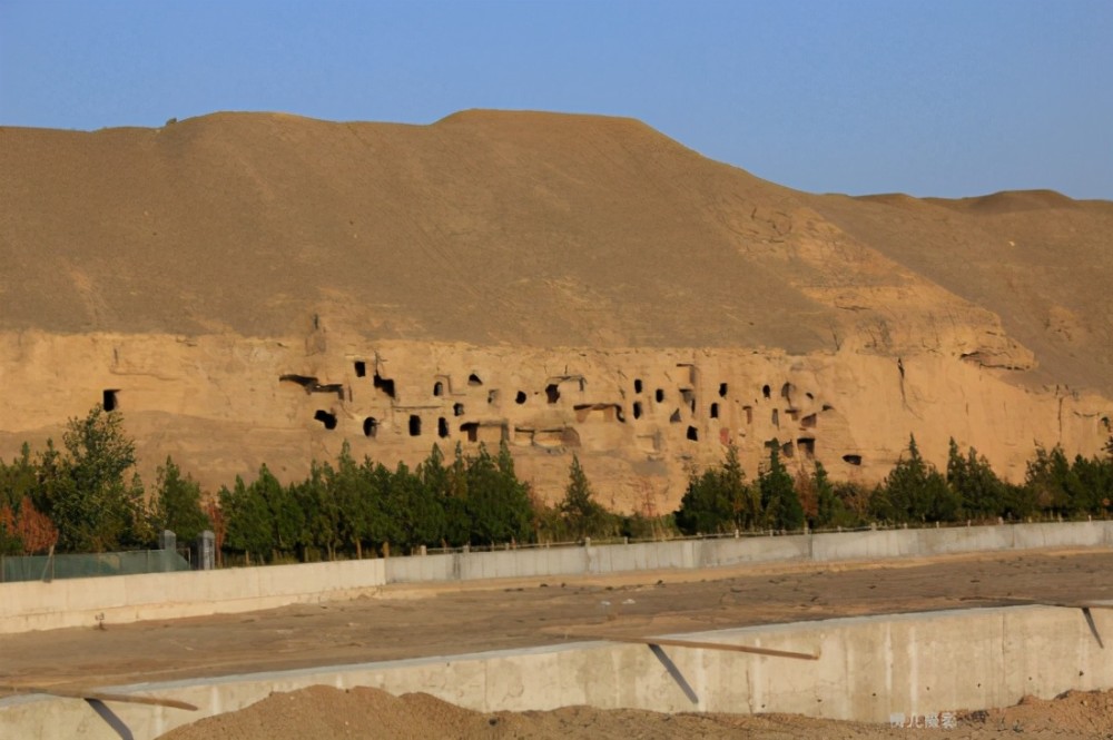 莫高窟|敦煌莫高窟，触摸历史的沧凉