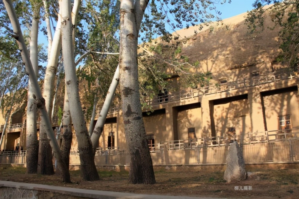 莫高窟|敦煌莫高窟，触摸历史的沧凉