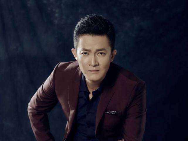 老婆奴杨志刚不在乎片酬高低唯一的条件就是带老婆带进组