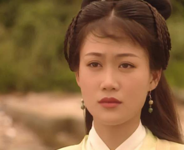 陈小春版的《鹿鼎记》,剧中的老婆们个个惊艳,就拿老婆中颜值最高的