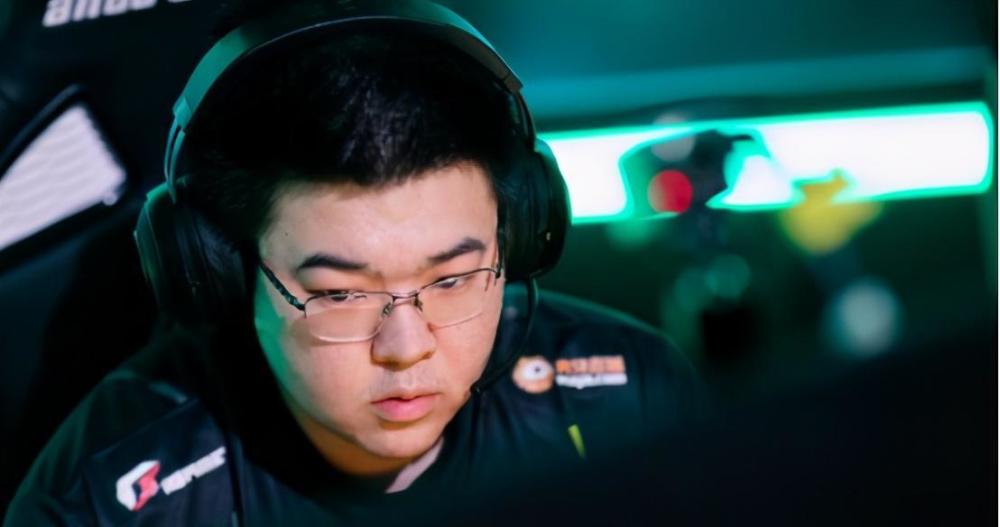 史上四大顶级选手韦神单日狂刷72分天禄茄子惊现生死狙击