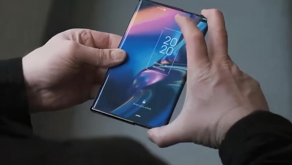 继华为和苹果之后,oppo也放出大招,推拉屏幕的手机再一次突破极限!