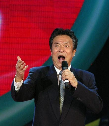 李光羲茅迪芳罕见会面,声音洪亮笑容满面