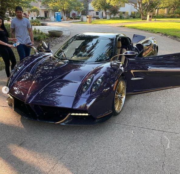 美国17岁富二代开着2000万超跑遭遇车祸跑车撞得稀碎人仅受轻伤