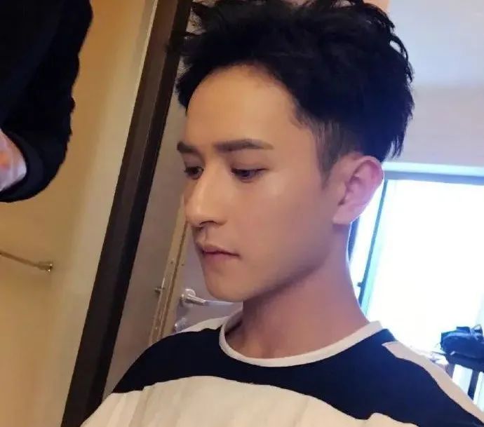 答应我如果你不开心了就去抖音看刘洲成的评论区吧